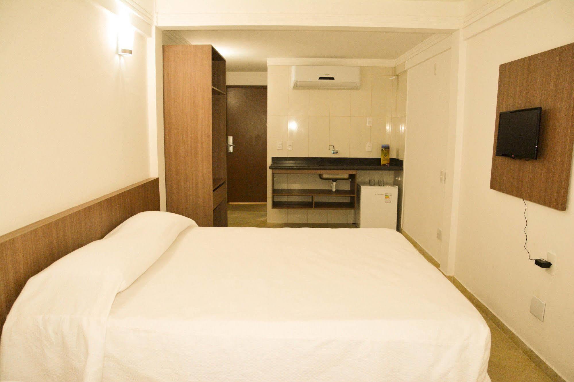 Happy Hotel Ponta Negra Натал Екстериор снимка