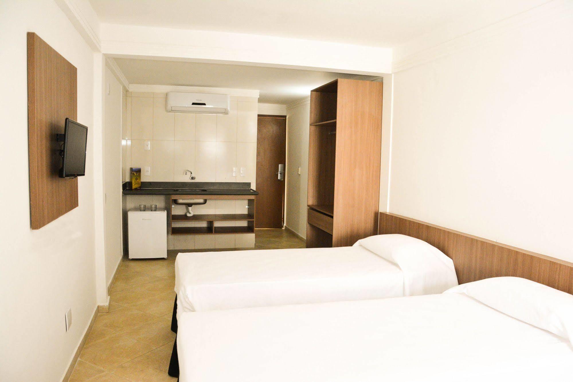 Happy Hotel Ponta Negra Натал Екстериор снимка