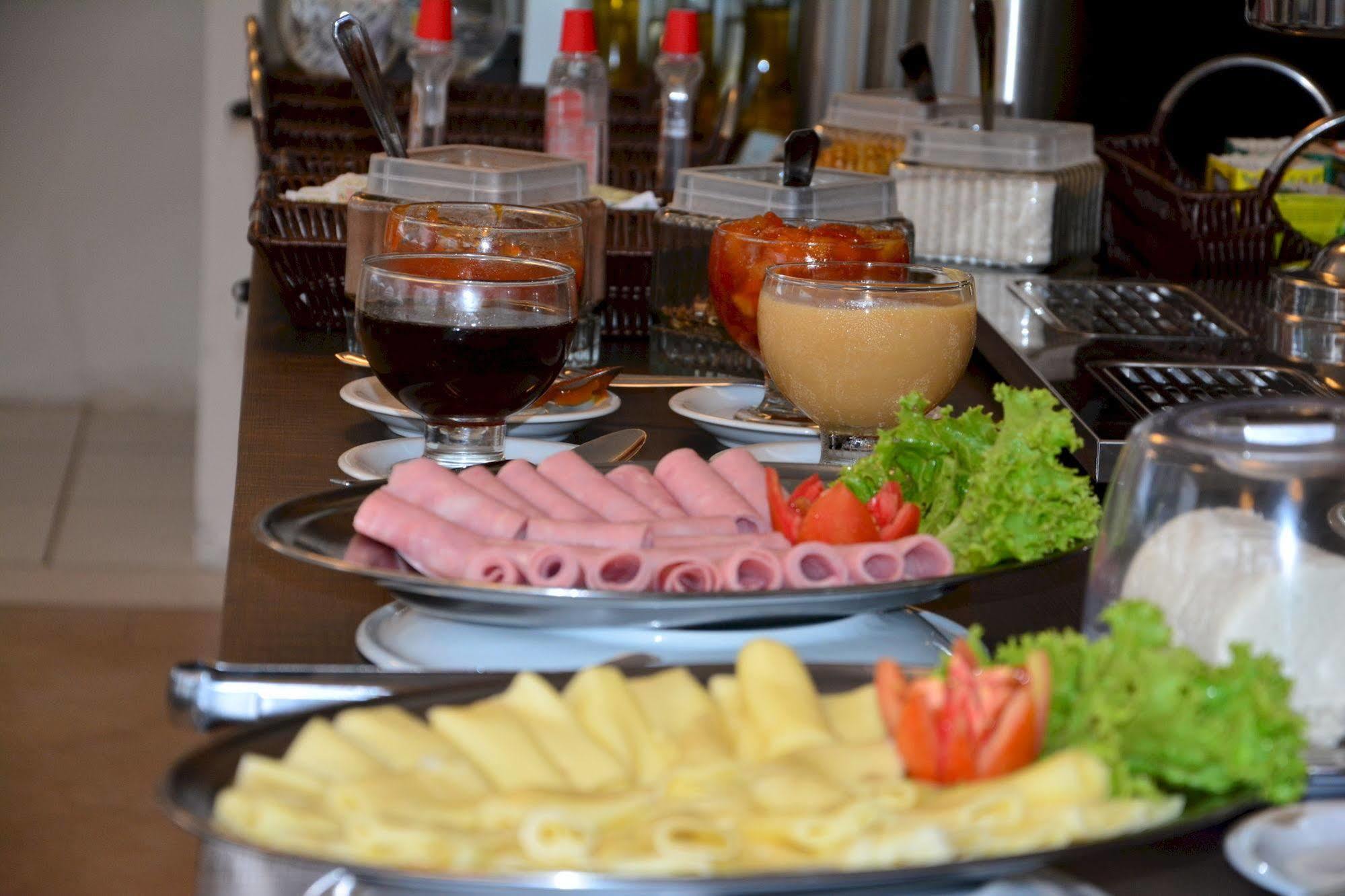 Happy Hotel Ponta Negra Натал Екстериор снимка